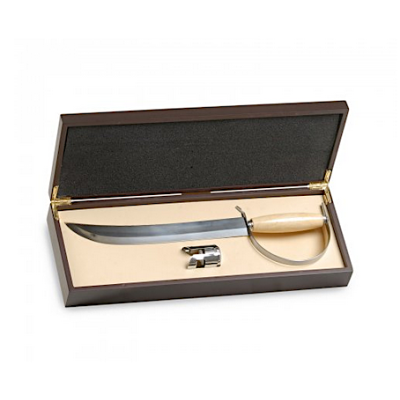 Saber wooden box with sparkling wine cap