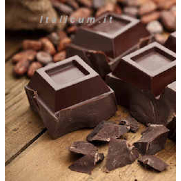 Sicilian cannoli peel with dark chocolate